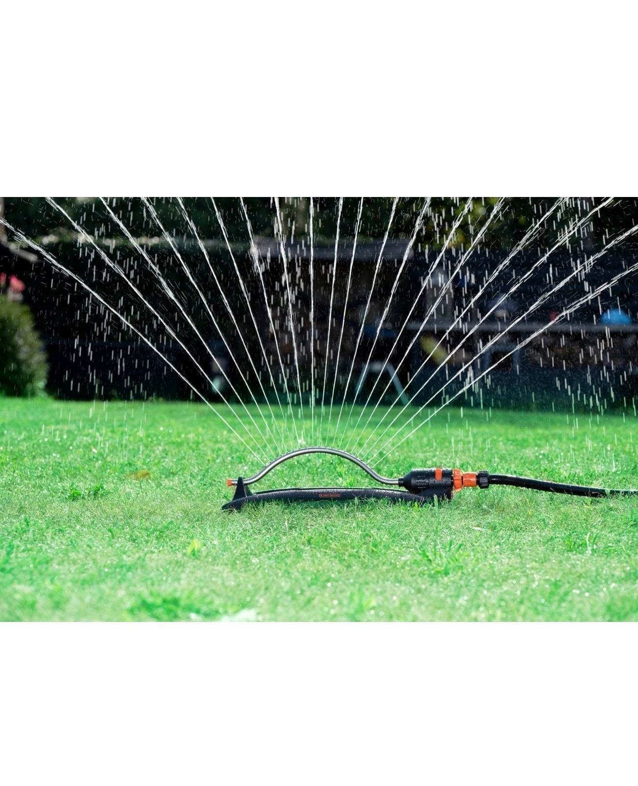 Sprinkler Rasensprenger Gartensprenger Regner Vierecksprenger BLACK+DECKER